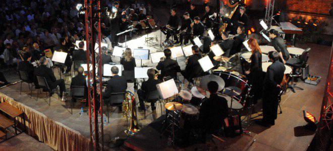 En février, venez écouter Cet Assourdissant Silence !