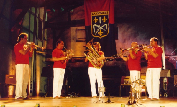 Spanish Brass Luur Metalls & Michel Becquet - Halles de Châtillon sur Chalaronne - 5 août 2002