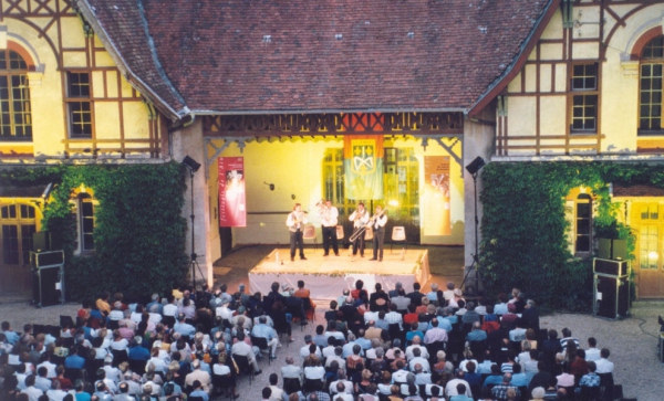 Ensemble Epsilon - Château de Beaumont - 1er août 2000